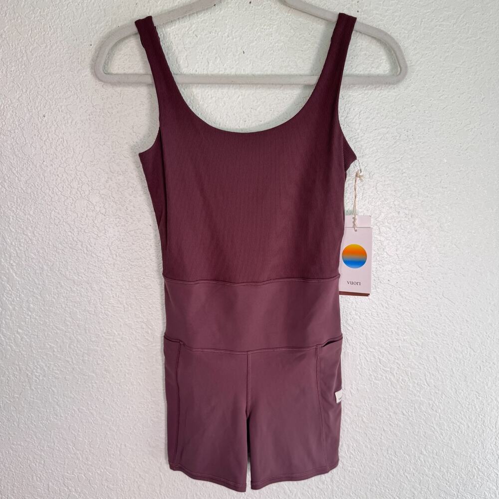 Vuori Studio One Piece Womens XS Ribbed Romper Run Gym Chestnut Extra Small NEW
